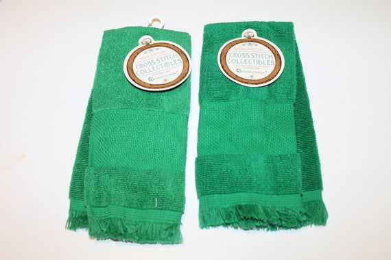 Towel 14 Count Fingertip Green from Charlescraft Cross Stitch Collectibles